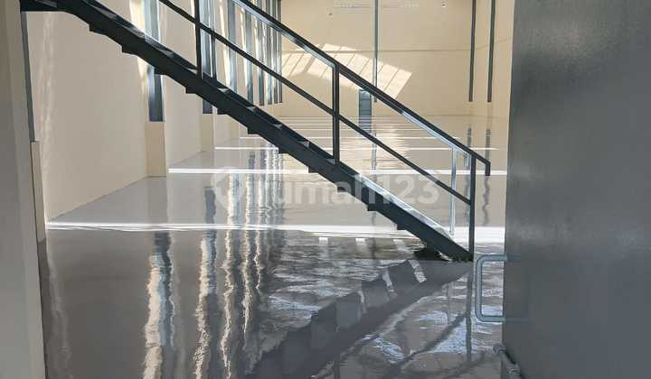 Disewakan CEPAT Gudang baru d PERGUDANGAN LAKSANA Disewakan CEPAT Gudang baru d PERGUDANGAN LAKSANA