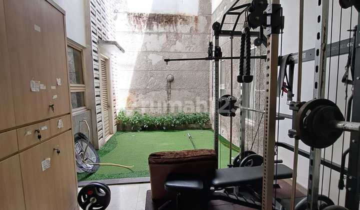 Best Price Semi-Furnished House with SHM in Nusaloka BSD 2