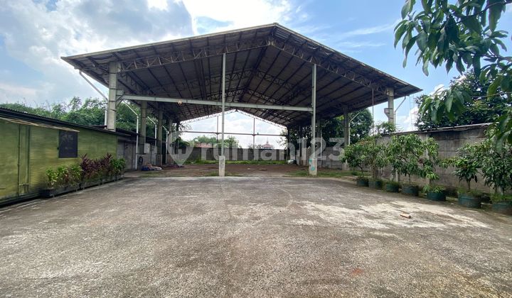 Strategic Warehouse in Babat Legok Suitable for Logistics & Pool