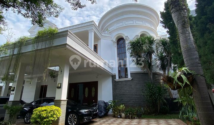 Rumah Mewah Semi Furnish di Golden Viena Bsd, 1 Menit ke KRL