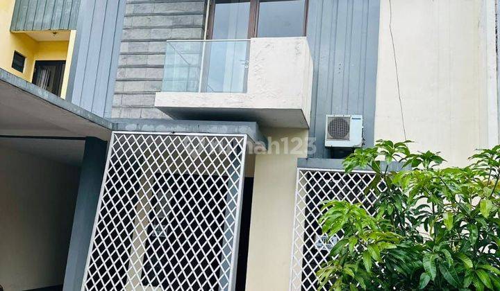 Rumah Bagus Rapi Semi Furnish Di Cluster Giardina Foresta Bsd 1