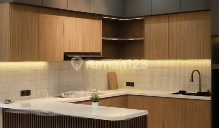 Contemporary Modern Papilo Chrysant Park Bsd - 23 Functional Areas