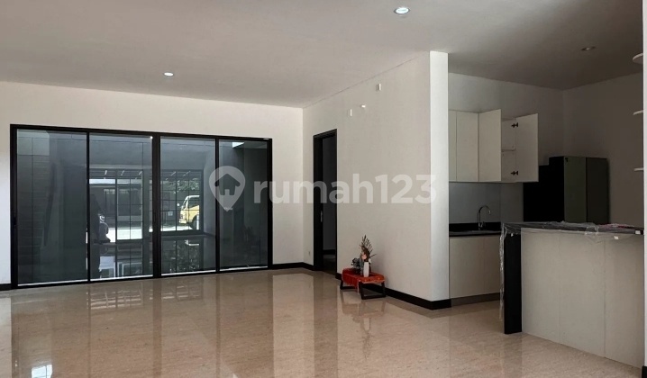 New House with Marble Floors in Hiera Welton Cluster BSD