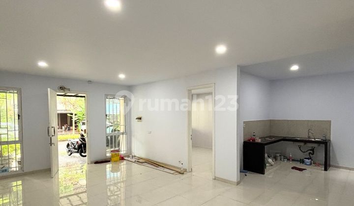 Murah Rumah Terenovasi 8X14 SHM di Hylands Greenwich Bsd