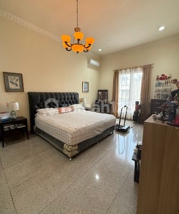 Rumah Mewah Full Furnish di Bukit Golf Bsd Ada Private Pool 2