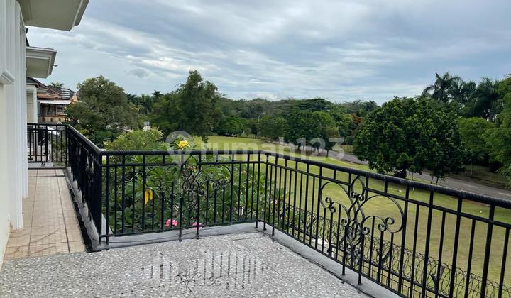 Rumah Mewah Siap Huni Ada Taman Belakang Di Bukit Golf Bsd 2