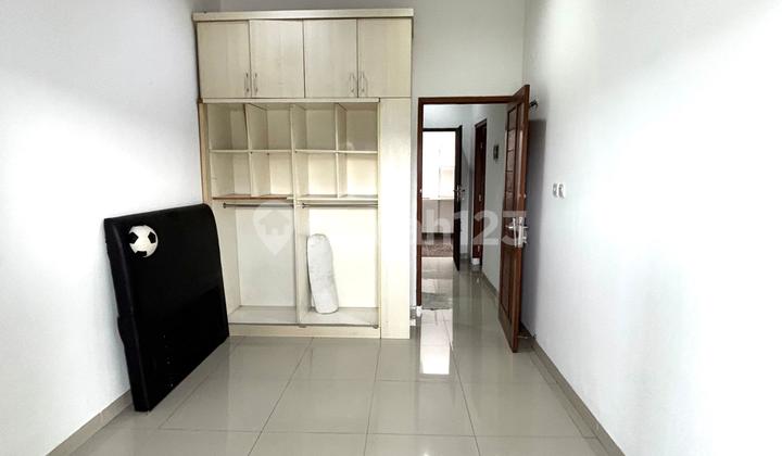 Cheapest Freehold House West Facing 6X12 Near Toll Road in Nusaloka BSD 2