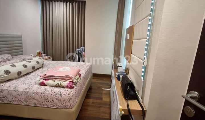 DIJUAL APARTEMEN AKR GALLERY WEST 2 BR FULL FURNISHED JAKARTA BARAT KEBON JERUK