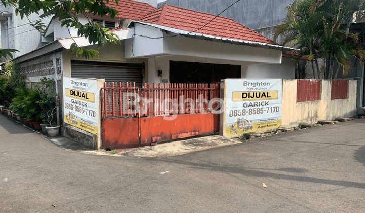 RUMAH LAMA HOEK DI TANJUNG DUREN SELATAN JAKARTA BARAT 1