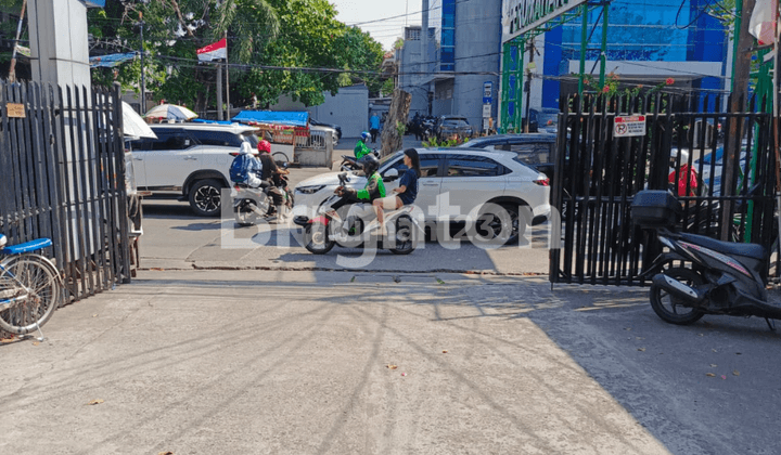 Ruko Komersil 3 1/2 Lantai Lokasi Strategis Di Green Ville Jakarta Barat 2