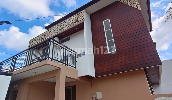 Di Kontrakkan Rumah 2 Lantai di Jalan di Jl. Jaya Giri Xi No.8, Dangin Puri Kelod, Denpasar Timur, Kota Denpasar, Bali, Indonesia, 80234, Denpasar Selatan Di Kontrakkan Rumah 2 Lantai di Jalan di Jl. Jaya Giri Xi No.8, Dangin Puri Kelod, Denpasar Timur, Kota Denpasar, Bali, Indonesia, 80234, Denpasar Selatan