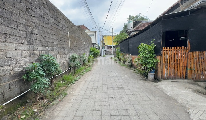 Di Juql Rumah Kosan di Alfamart Padma, Jl. Padma, Penatih, Denpasar Timur, Kota Denpasar, Bali, Indonesia, 80238, Denpasar Utara 2