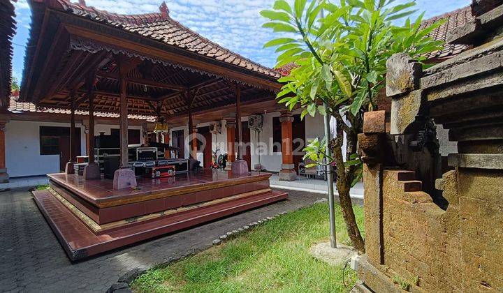 Land for sale plus shophouses and boarding houses on the Nusa Dua road 2