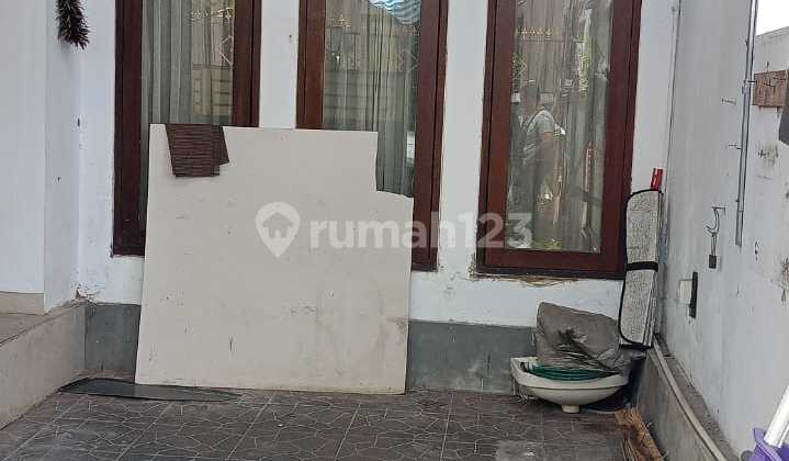 House for Sale, 2nd Floor, Ready to Occupy, Prime Location at Jl. Taman Weda Sari II No. 19A, Padangsambian Kaja, West Denpasar, Denpasar City, Bali, Indonesia, 80117, West Denpasar 2