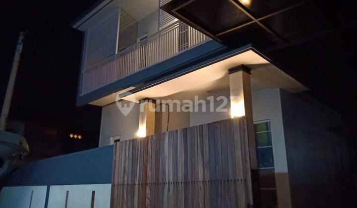 Di Jual Rumah Mewah Lantai 2 Di Jalan Tukad Badung Renon