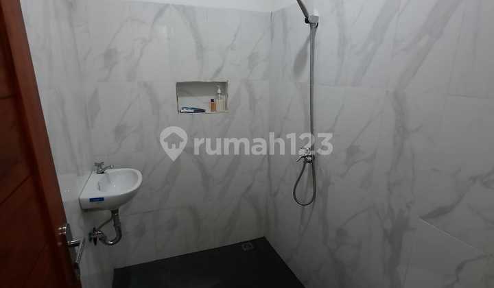 Di Kontrakkan Rumah Baru Lantai2 Di Jalan Sekar Jepunpun di Jl. Sekar Jepun I No. 1, Kesiman Kertalangu, Denpasar Timur, Kota Denpasar, Bali, Indonesia, 80237, Denpasar Timur 2