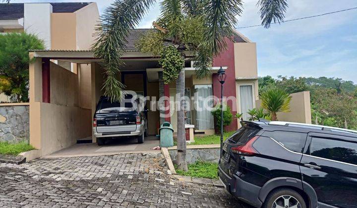 RUMAH CANTIK ESPERANZA NGALIYAN 1