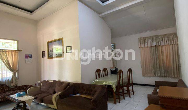 RUMAH ASRI DAN NYAMAN DI UNGARAN BARAT 2