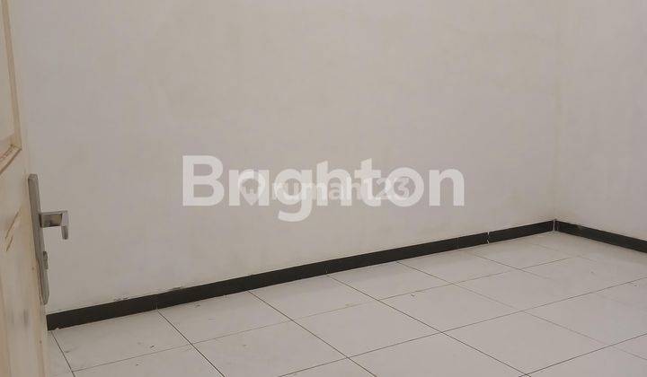 DISEWAKAN RUMAH STRATEGIS DI BANYUMANIK SEMARANG 2