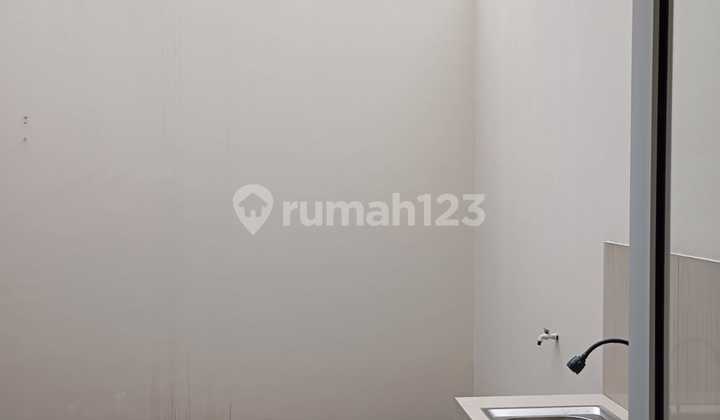 For Rent: Ready-to-Live, Nice and Tidy House in Nusaloka BSD