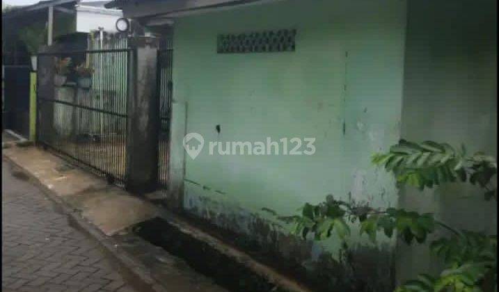 Dijual cepat rumah tinggal di di Jl.Delta Cimone Permai Tangerang . 2