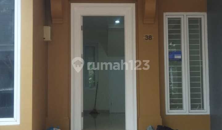 Disewakan Rumah Siap Huni Baru Direnov Di Cluster Elista Gading Serpong Disewakan Rumah Siap Huni Baru Direnov Di Cluster Elista Gading Serpong