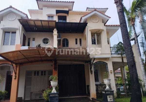 For Sale Beautiful Ready-to-Occupy House in Bukit Gading Mediterania, Kelapa Gading, Jakarta
