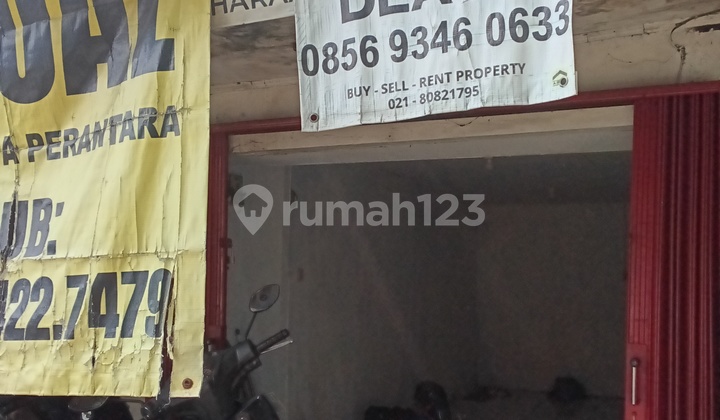 For Rent, Strategic Shop House on the Side of Sitanala Road, Tangerang