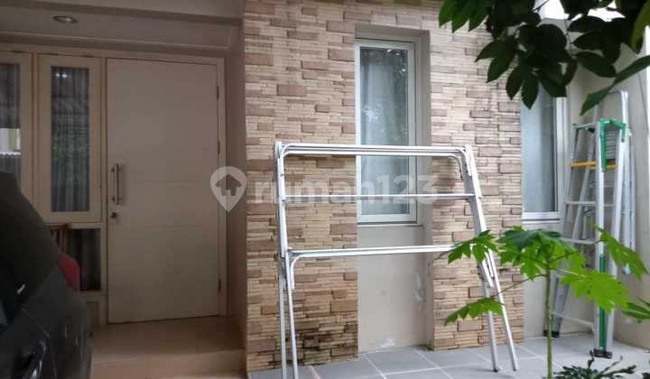 Dijual Rumah Siap Huni Bagus Di Cluster Thomson Gading Serpong