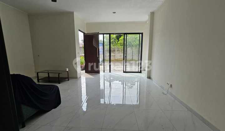 Dijual Cepat Rumah Siap Huni Sudah Renovasi Di Cluster Flavio Suvarna Sutera 2