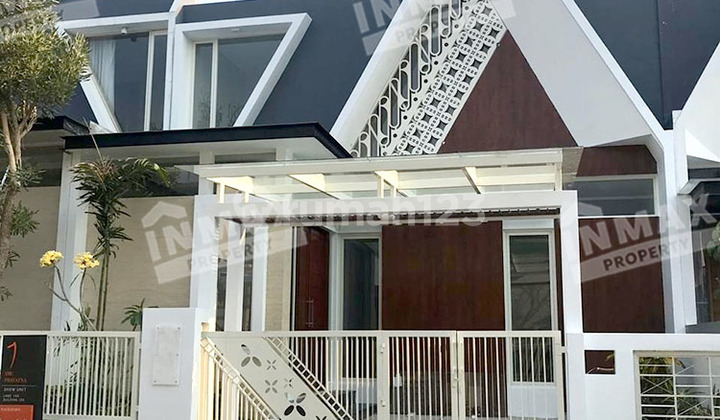 Rumah 2 Lantai Minimalis Permata Jingga, Semi Furnished