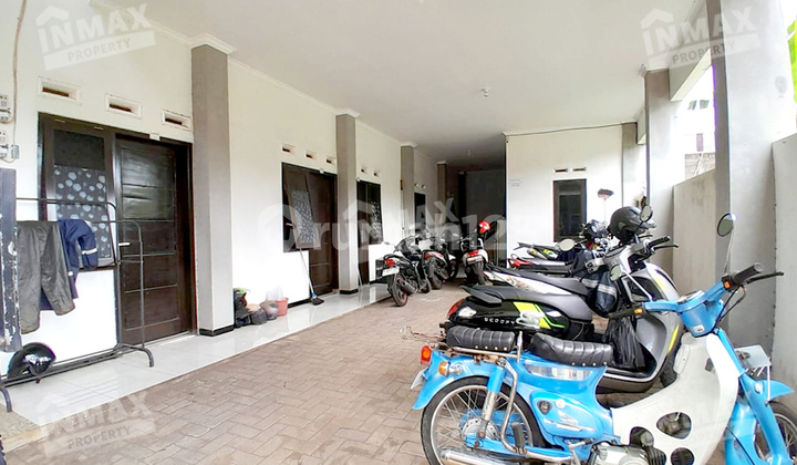 Kost Plus Furnished 3 Floors in Kepanjen Area, Suitable for Business 2