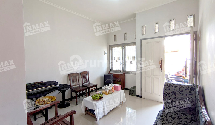 Rumah 4 Kamar Semi Furnished Kemayoran Atas Buring, Sangat Terawat 2