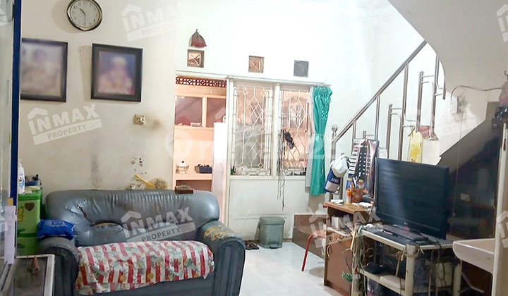 2-Story House Many Rooms in Araya Area Near Plaza Araya 2