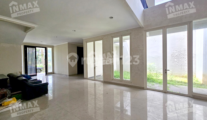 2-Story House in Elite Araya View Golf Area Near Binus & Plaza Araya 2