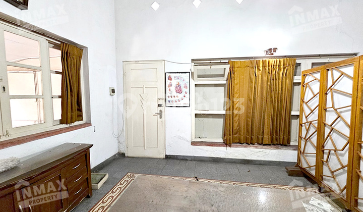 Rumah Kamar Banyak bisa untuk Usaha Guest House Tengah Kota Malang 2