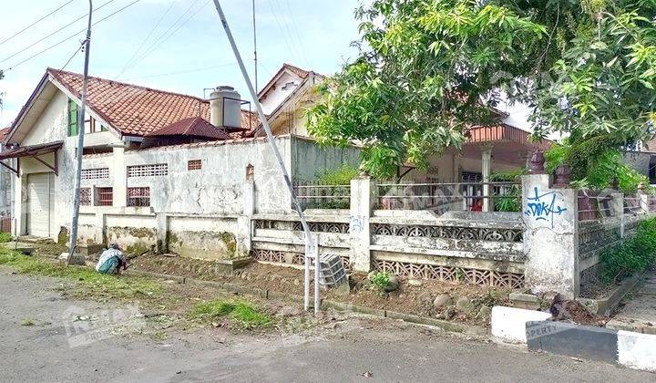 Rumah Hook 2 Lantai Kurinci, Pekalongan Dekat Stasiun Dan Kampus 2