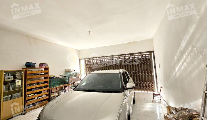 Two-story house with many rooms, fish pond, Dieng area, Malang. 2