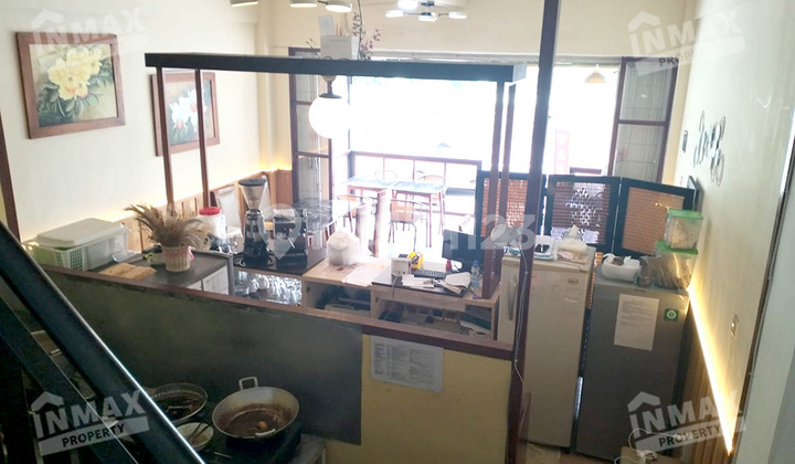 2-Story Shop House in Tidar Malang, Spacious Parking Area Suitable for Restaurant/Office 2