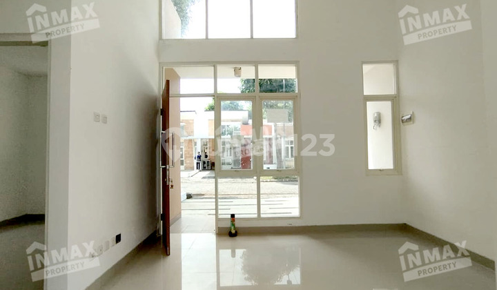 Minimalist House in Citra Garden By Ciputra Malang, Wide Road Row 2