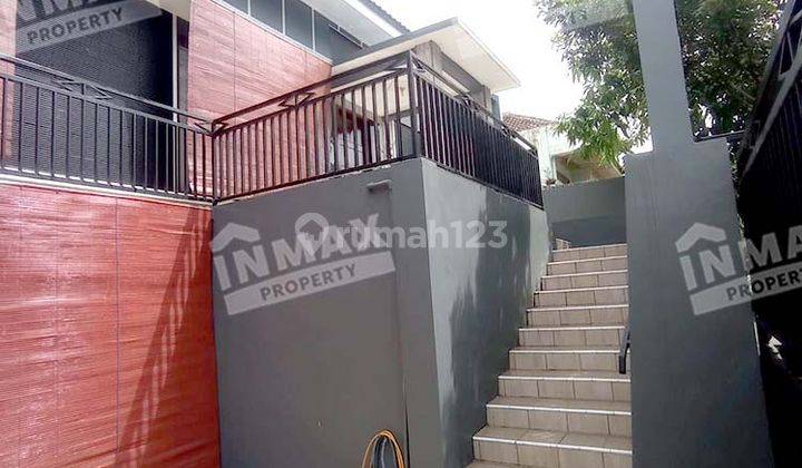 Rumah 2 Lantai di Puncak Buring Indah, Malang Row Jalan Lebar 2