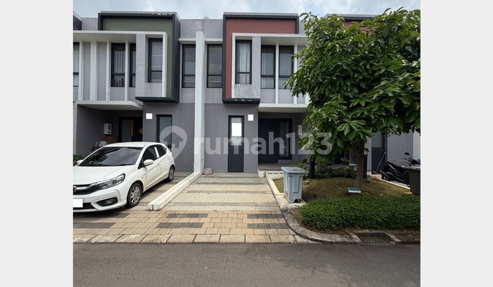 Rumah 2 Lantai di Symphonia Cluster Baroni Gading Serpong, Tangerang