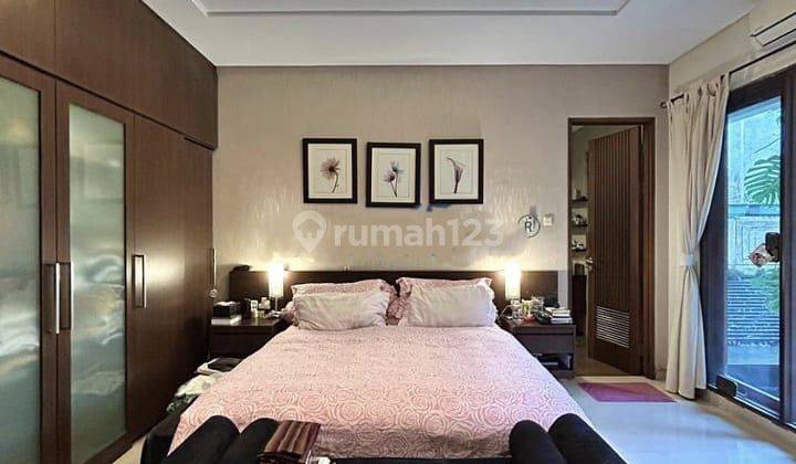 Rumah Cantik Asri di Pancoran Jakarta Selatan  2