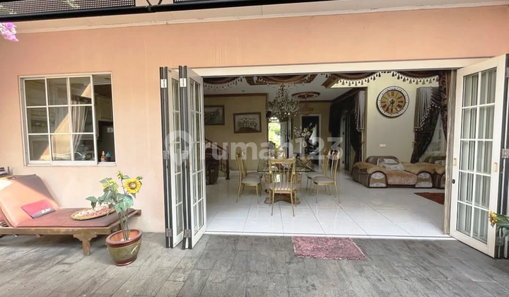 Rumah 2 Lantai Di The Green Bsd, Tangerang Selatan 2