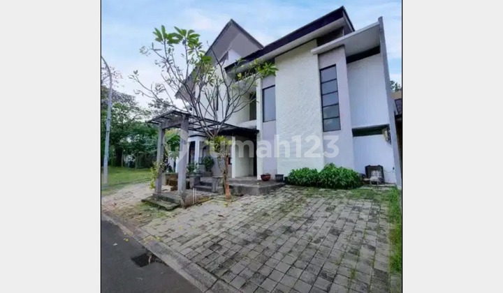 Rumah 2 Lantai di Provence Parkland, Bsd Tangerang Selatan