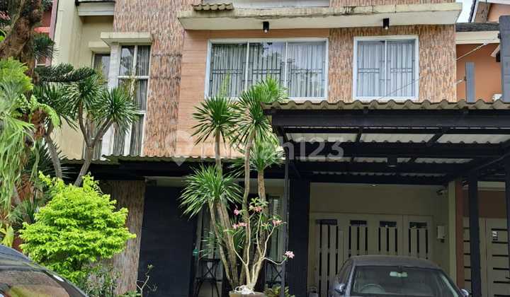 Rumah 2 Lantai di Delatinos BSD, Tangerang Selatan