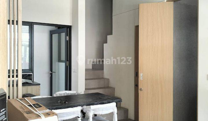 Disewa Rumah 2 Lantai Furnished di Tanakayu Bsd 2