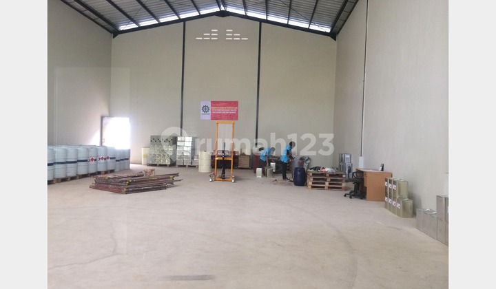 For Sale/For Rent Bizhub Serpong Warehouse Renovated