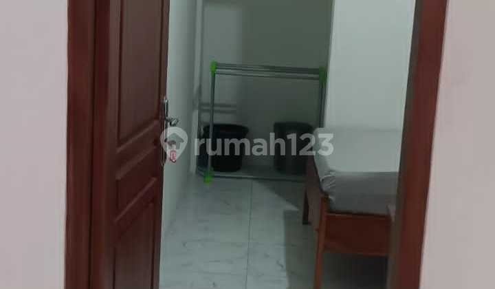Rumah Kost 2 Lantai di Ciater Serpong, Tangerang Selatan 2