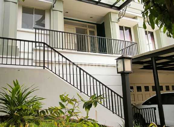 Nice House Hoek at Amethyst Pondok Hijau Golf Gading Serpong, Tangerang